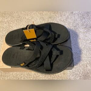 Teva voya Zillesa sandal